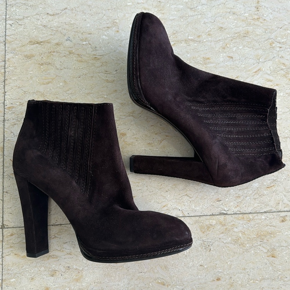Elie Tahari Chocolate Suede Ankle Boots, Size 38